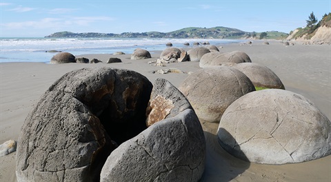 geopark boulders