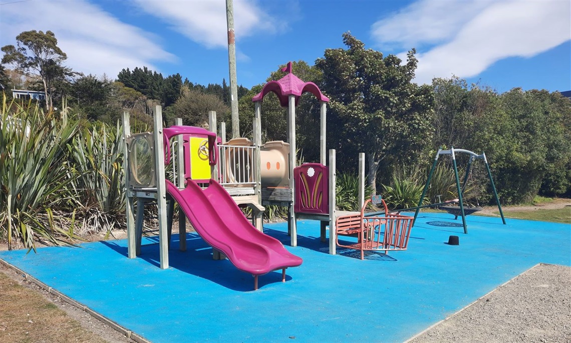 Moeraki Centenary Park