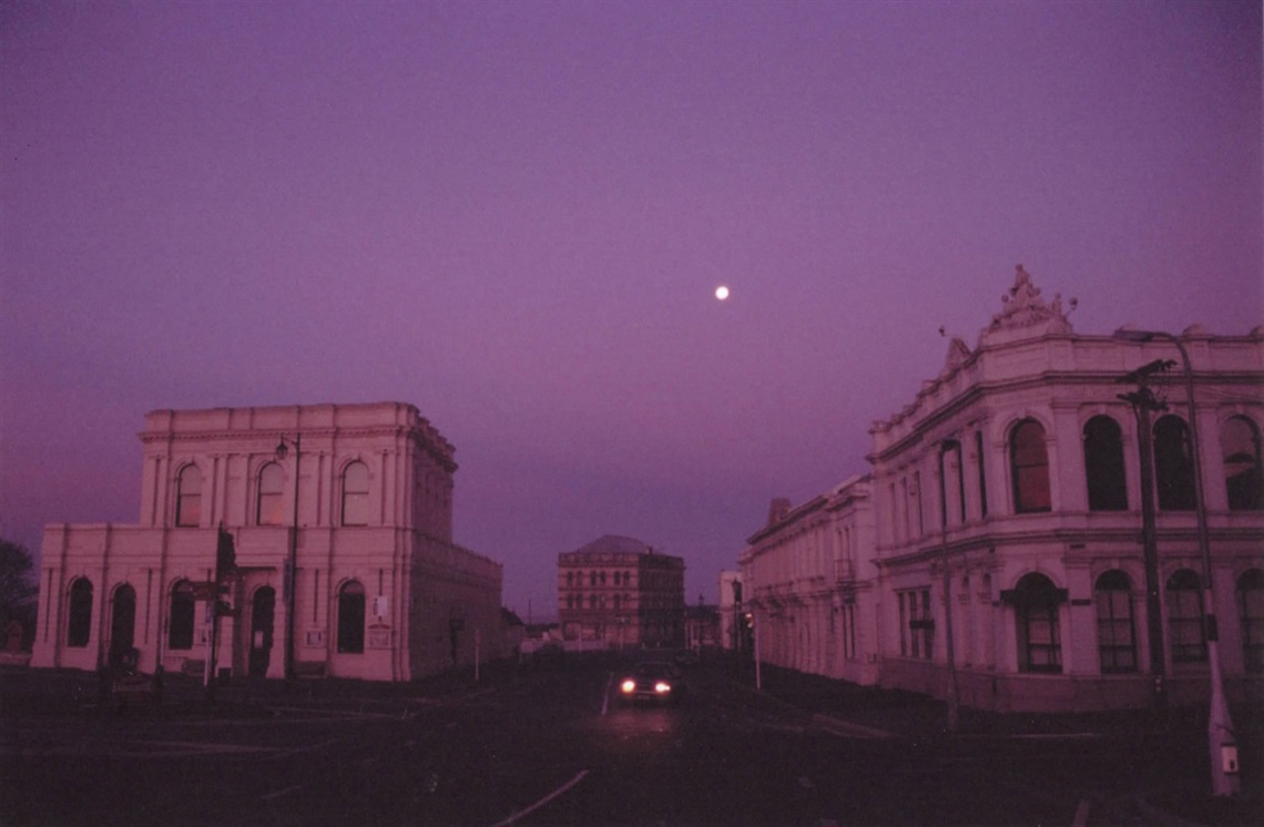 Image: Dusk,  MikiNobu Komatsu, 2006