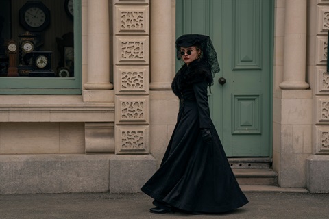 Florence Pugh in Oamaru