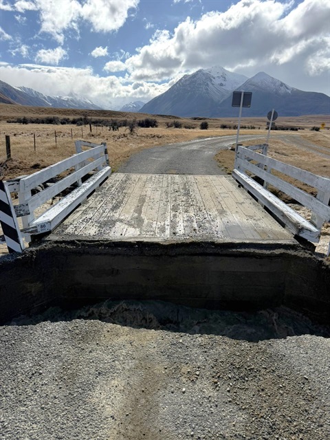 Ahuriri Bridge Birchwood